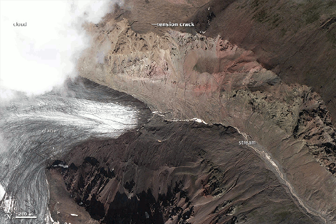 Seismic Signatures Signal Giant Landslide Alarm