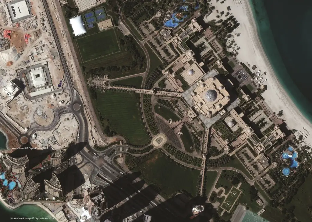 Emirates Palace courtesy of ©DigitalGlobe Inc, taken on 14th November 2014 by WorldView-3 satellite at a resolution of 30cm.