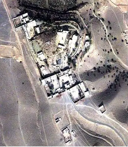 Fig. 1. An example of structures in the FATA region from QuickBird 2 imagery. 