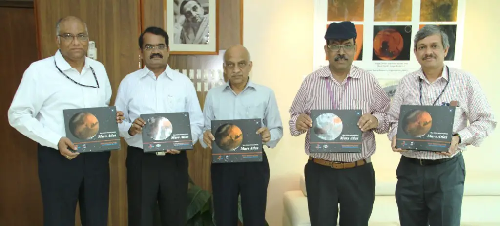 Shri A S Kiran Kumar, Chairman ISRO (centre) releasing the Mars Atlas with Dr. Y V N Krishnamoorthy, Scientific Secretary ISRO (left); Dr. Annadurai M, Director ISRO Satellite Centre, Shri Tapan Misra, Director Space Application Centre ISRO, Shri Deviprasad Karnik, Director Public Relations Unit ISRO Credit: ISRO