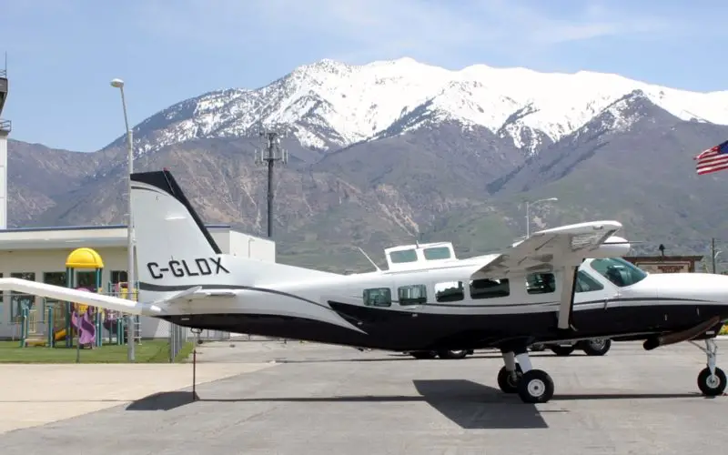 Low-flying Airplane Mapping Geology and Mineral Resources Over the Eastern Adirondacks